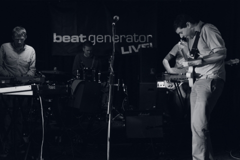Man Without Machines @ Beat Generator Live! Fri 09 Nov 2012